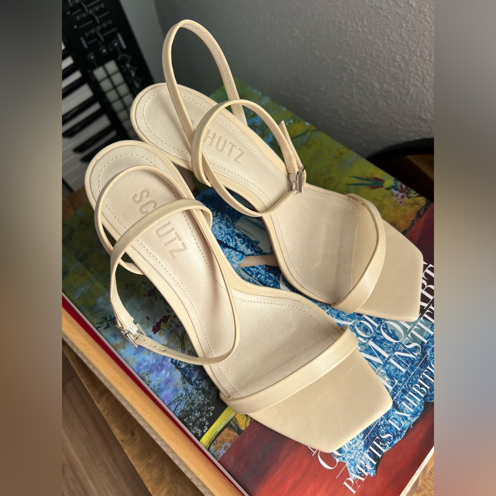 SCHUTZ Nude Heels